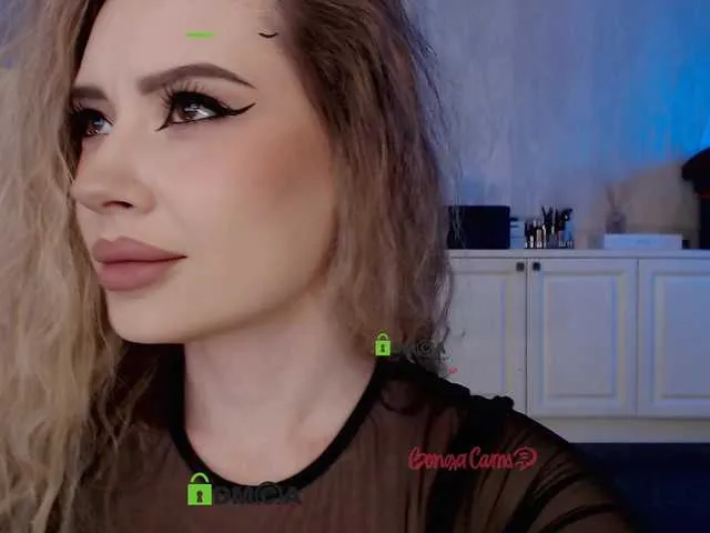 Live sex webcam photo for AnnaDaisy1 #277779180