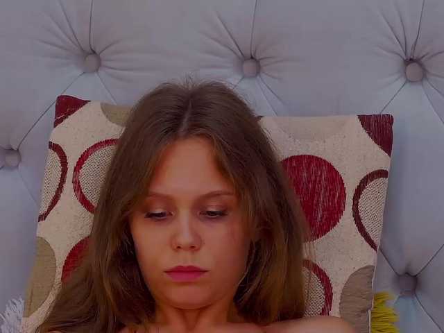 Live sex webcam photo for AnnaJonnson #276094655