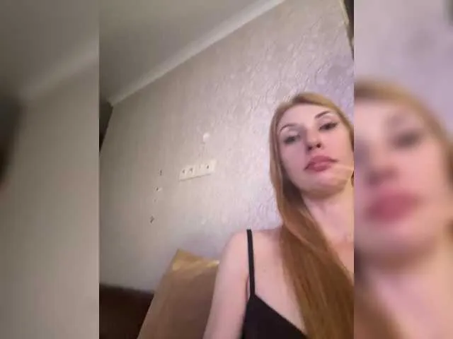 Live sex webcam photo for AnnaMaks12 #291167921