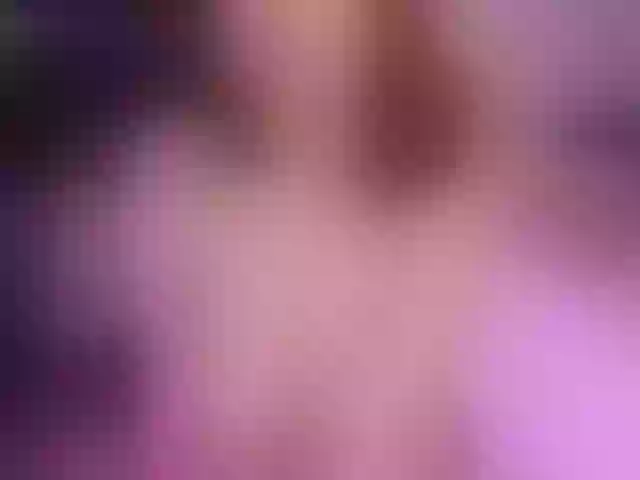 Live sex webcam photo for AnnaMooree #276510214