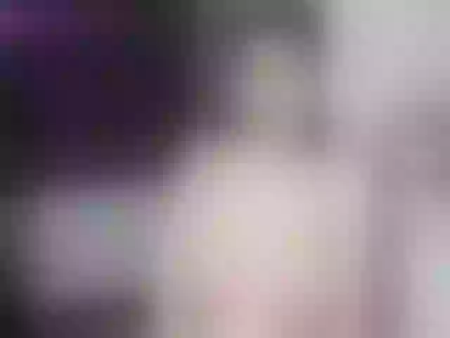 Live sex webcam photo for AnnaMooree #276734389