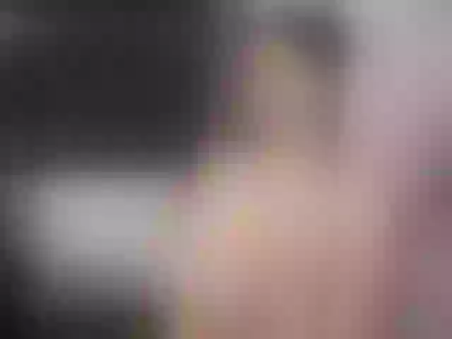 Live sex webcam photo for AnnaMooree #276833881