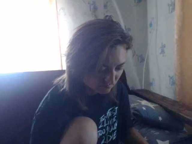 Live sex webcam photo for AnnaPraga #275473747