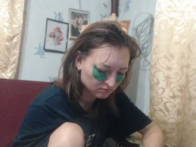 Live sex webcam photo for AnnaPraga #276702390