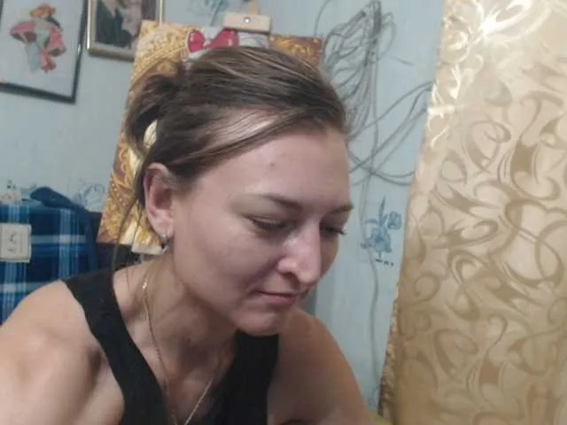 Live sex webcam photo for AnnaPraga #276742154