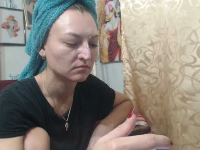 Live sex webcam photo for AnnaPraga #276806360