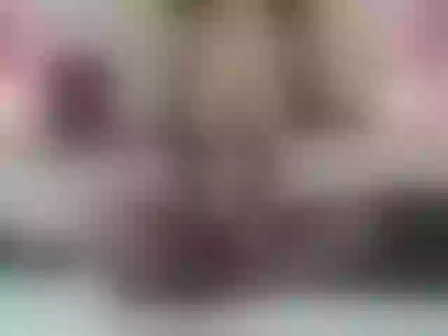 Live sex webcam photo for AnnaRos #290282052
