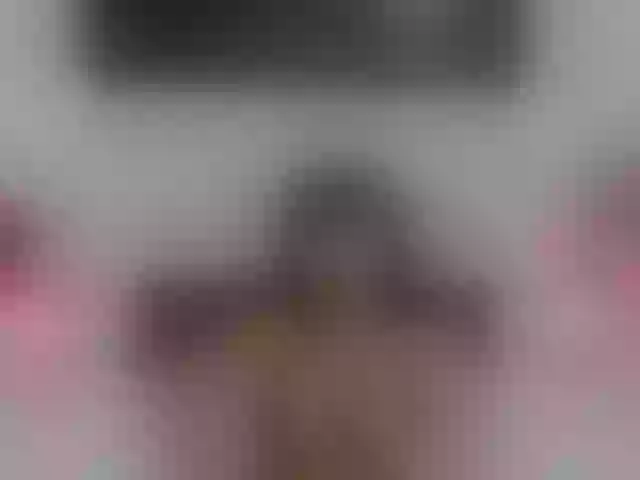 Live sex webcam photo for AnnaRos #290488890