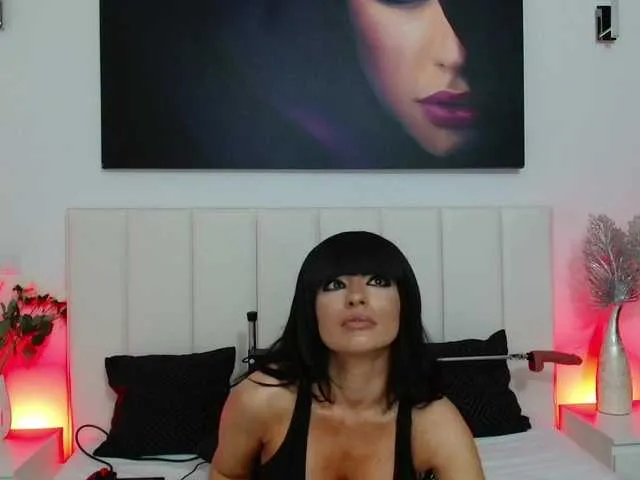 Live sex webcam photo for AnnaRos #290637030