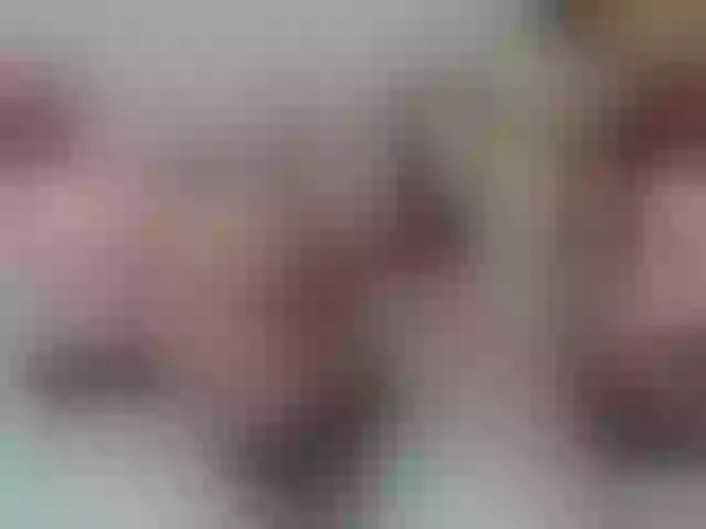Live sex webcam photo for AnnaRos #290835929