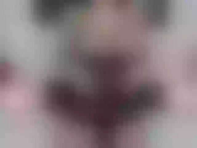Live sex webcam photo for AnnaRos #292003087