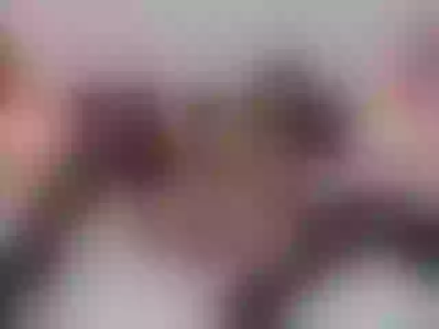 Live sex webcam photo for AnnaRos #292021985