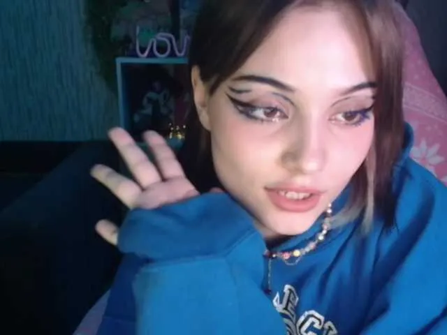 Live sex webcam photo for AnnaSinger #290340699