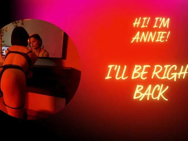 Live sex webcam photo for AnnaSinger #291425468