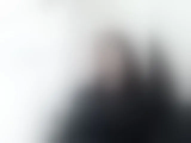 Live sex webcam photo for AnnaVictoriaa #292439066