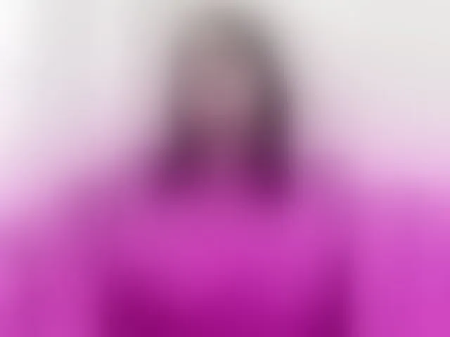 Live sex webcam photo for AnnaVictoriaa #292684181