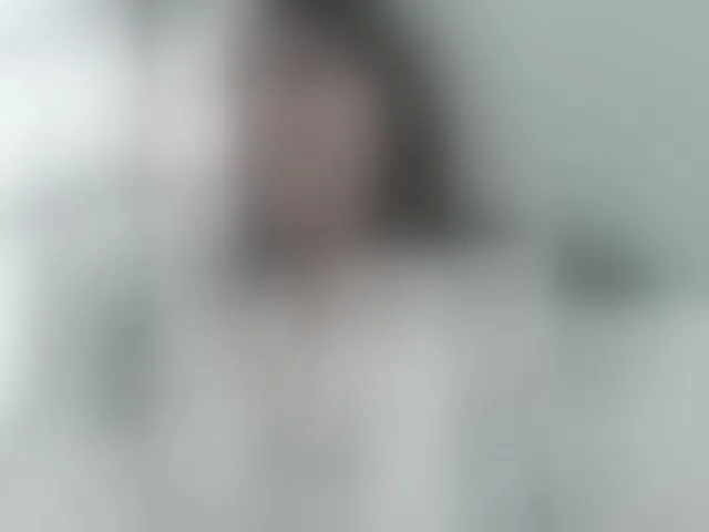 Live sex webcam photo for AnnaVictoriaa #292772088