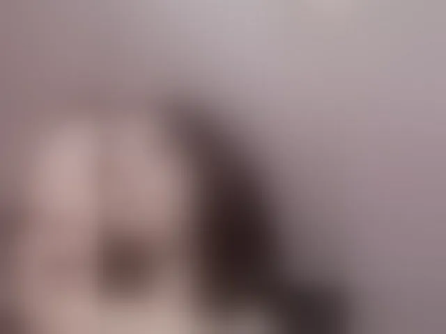 Live sex webcam photo for AnnaVictoriaa #292971030
