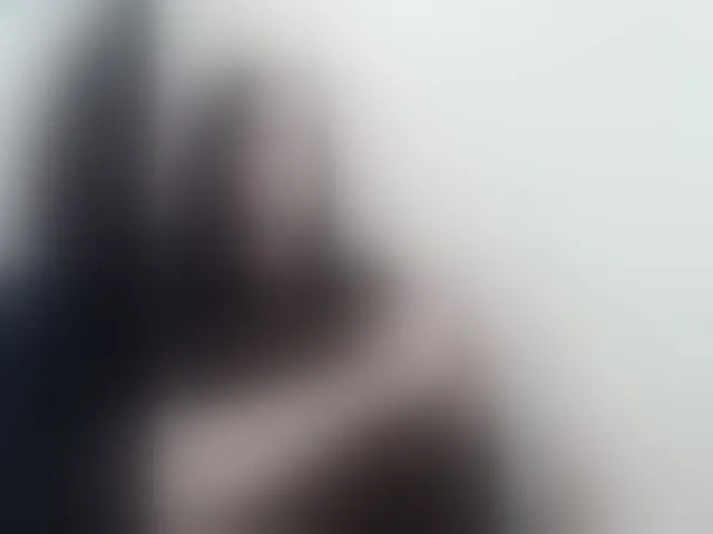 Live sex webcam photo for AnnaVictoriaa #293192544