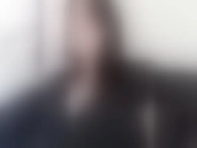 Live sex webcam photo for AnnaVictoriaa #293441072