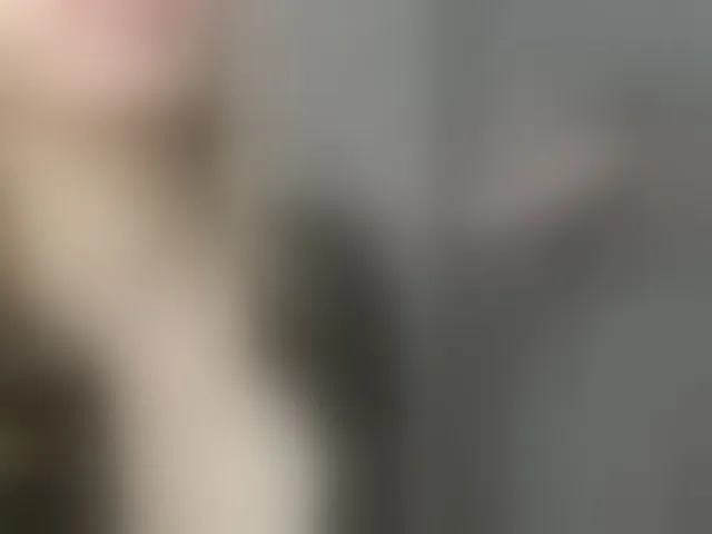 Live sex webcam photo for Annaaa69 #293386654
