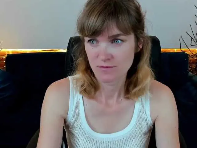 Live sex webcam photo for Annabel-xxx #274389298