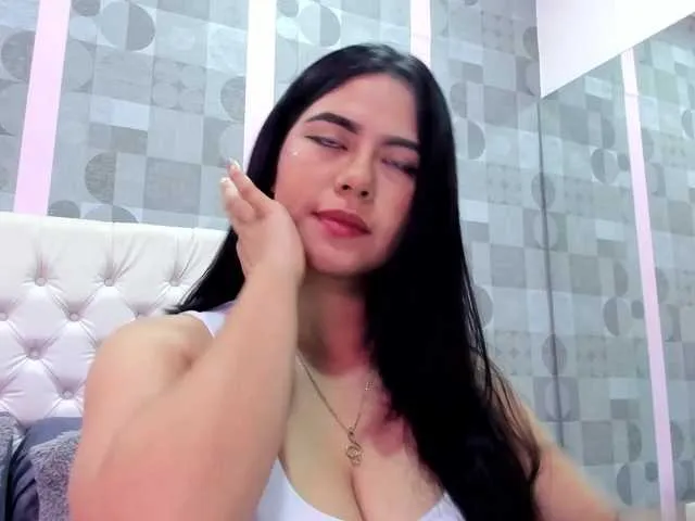 Live sex webcam photo for AnnaiZuker #272174931