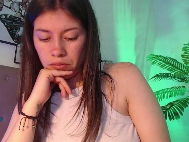 Live sex webcam photo for AnnaliOlsenX #290958350
