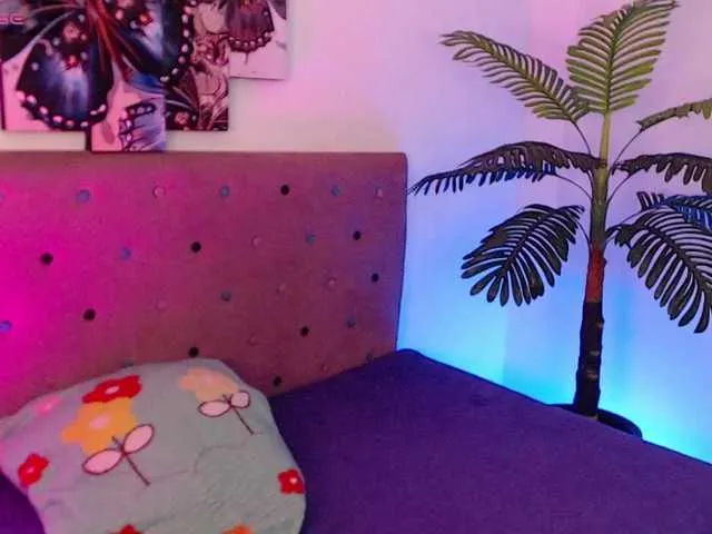 Live sex webcam photo for AnnaliOlsenX #291026541