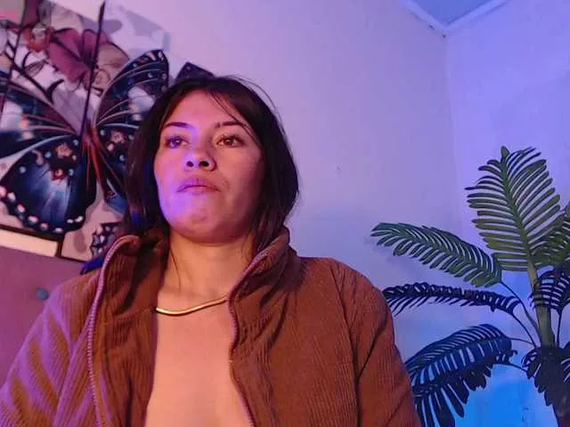 Live sex webcam photo for AnnaliOlsenX #291036318