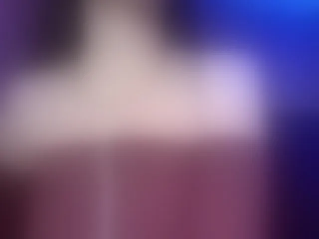 Live sex webcam photo for AnnaliOlsenX #293706806