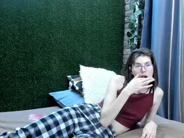 Live sex webcam photo for Annalosiou #274590561