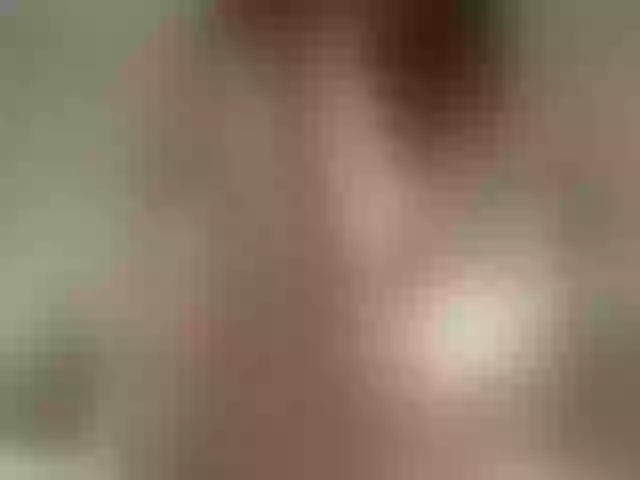 Live sex webcam photo for Annareylee #276581591