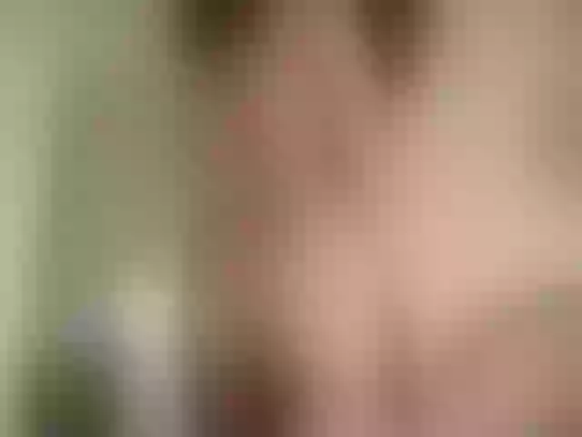 Live sex webcam photo for Annareylee #276604840
