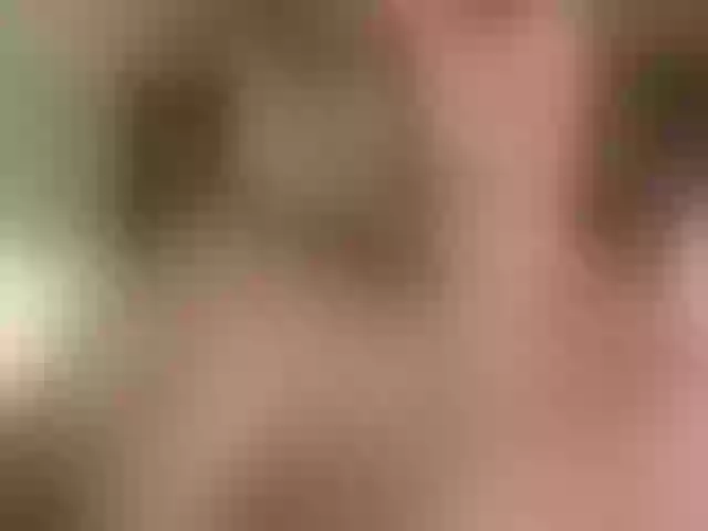 Live sex webcam photo for Annareylee #277045667