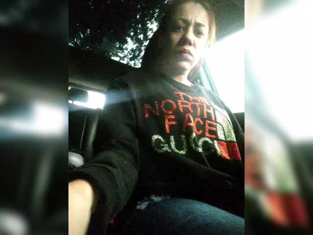 Live sex webcam photo for AnnbellaRose #291900260