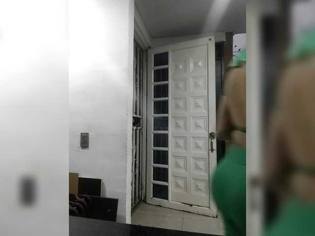 Live sex webcam photo for AnnbellaRose #292016986