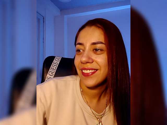 Live sex webcam photo for AnnbellaRose #292163939