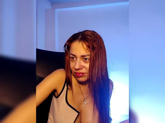 Live sex webcam photo for AnnbellaRose #292221933