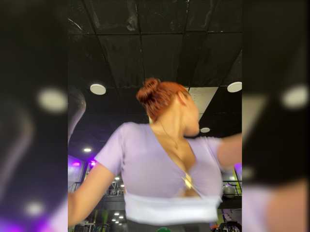 Live sex webcam photo for AnnbellaRose #275491975