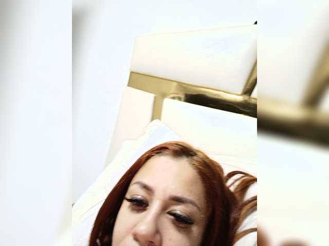 Live sex webcam photo for AnnbellaRose #275520818