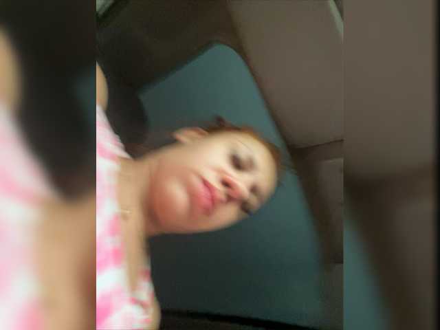 Live sex webcam photo for AnnbellaRose #275533865