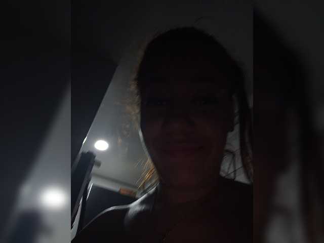 Live sex webcam photo for AnnbellaRose #275860214