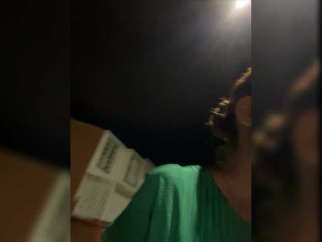 Live sex webcam photo for AnnbellaRose #275927918