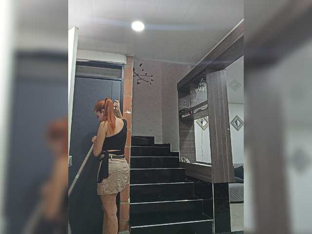 Live sex webcam photo for AnnbellaRose #276509768