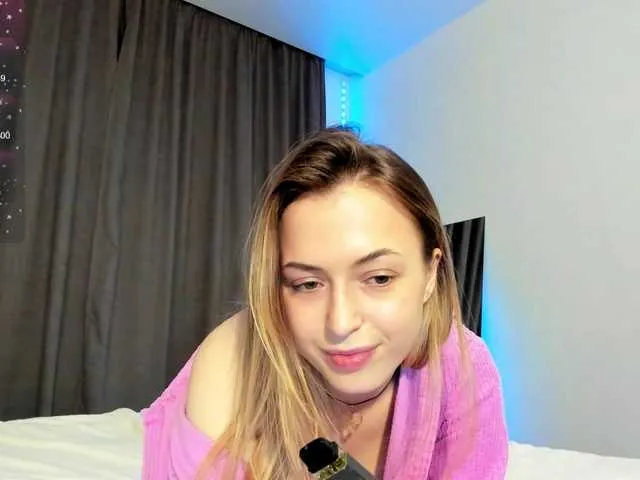 Live sex webcam photo for Anncutepie #277340193