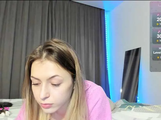 Live sex webcam photo for Anncutepie #277717143