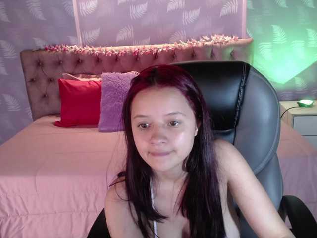 Live sex webcam photo for Anne-h #276231840