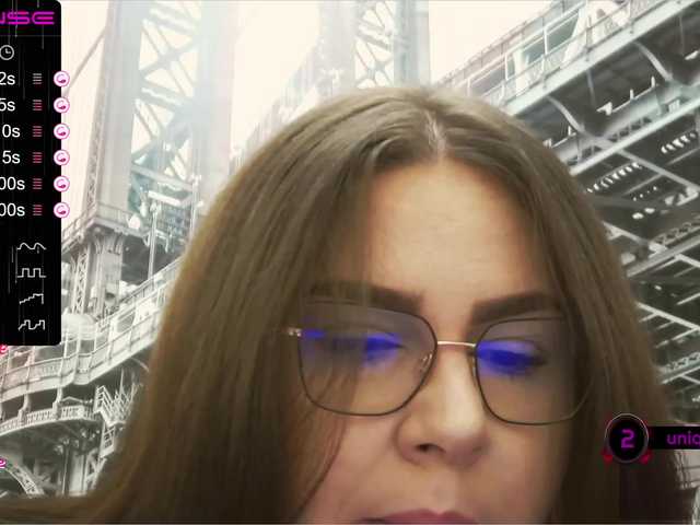 Live sex webcam photo for AnneKent #273769671