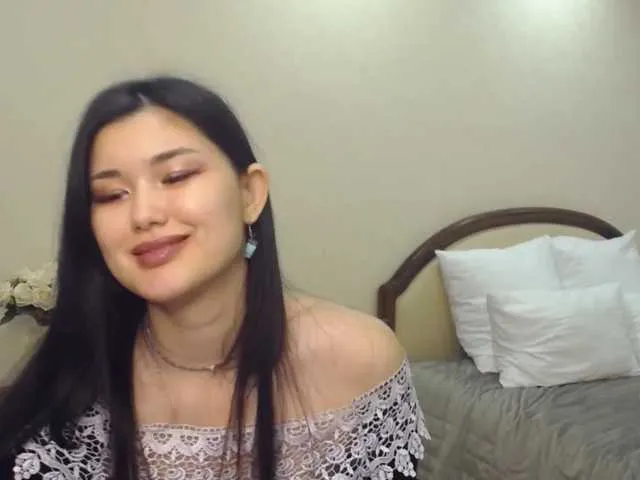 Live sex webcam photo for AnneTLi #275556431